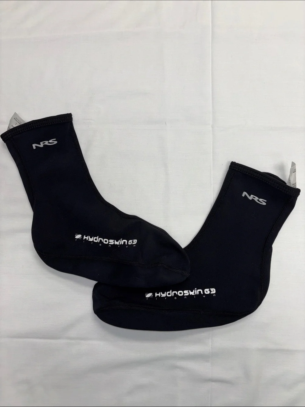 NRS Hydroskin titanium 0.5mm Black Neoprene Socks L (unisex, men’s m?)
